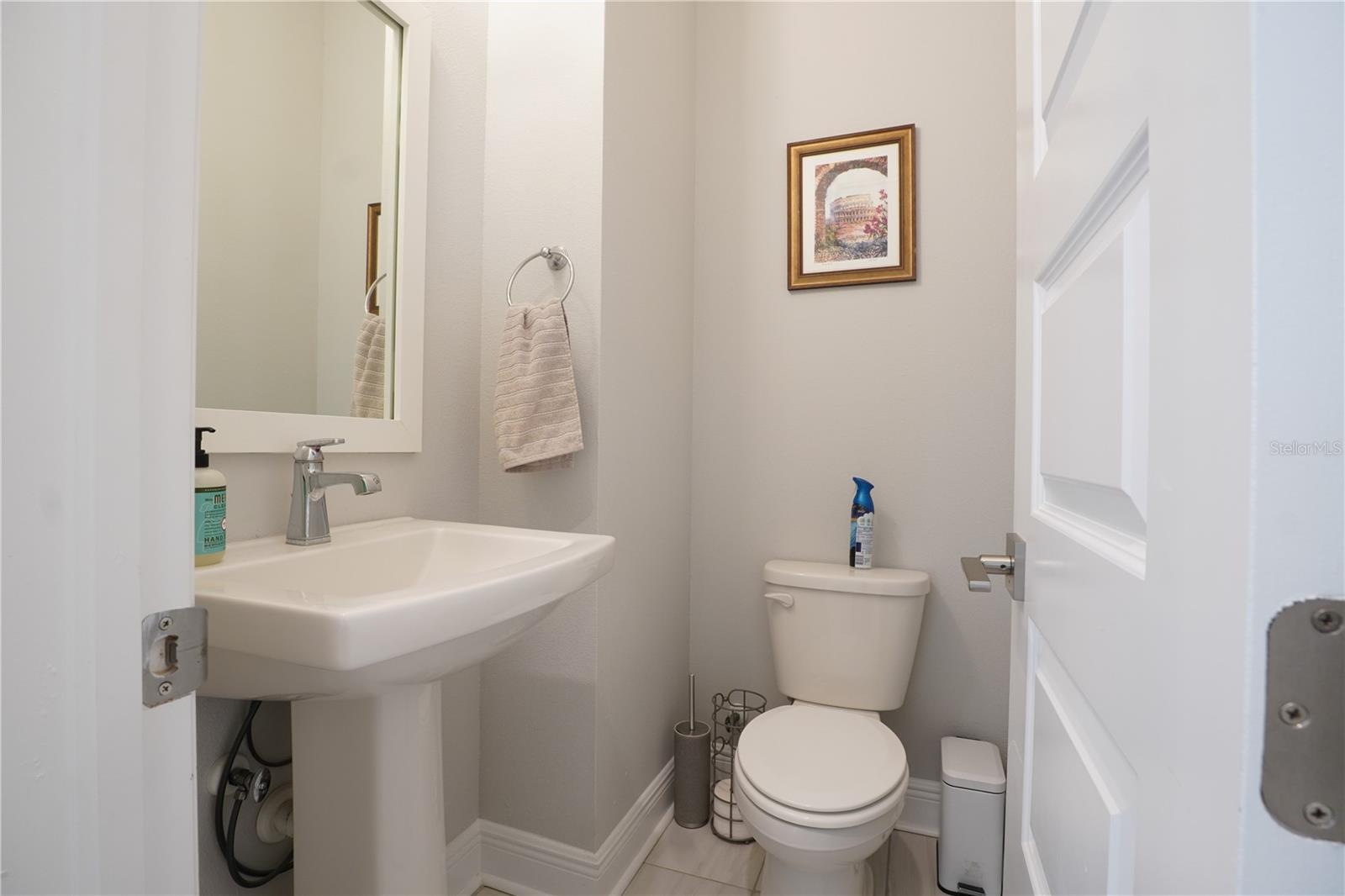 BURLINGTON TWNHMS REP - Residential