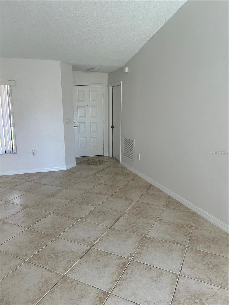 HEATHER LAKES UNIT XXXVI PH - Residential Lease
