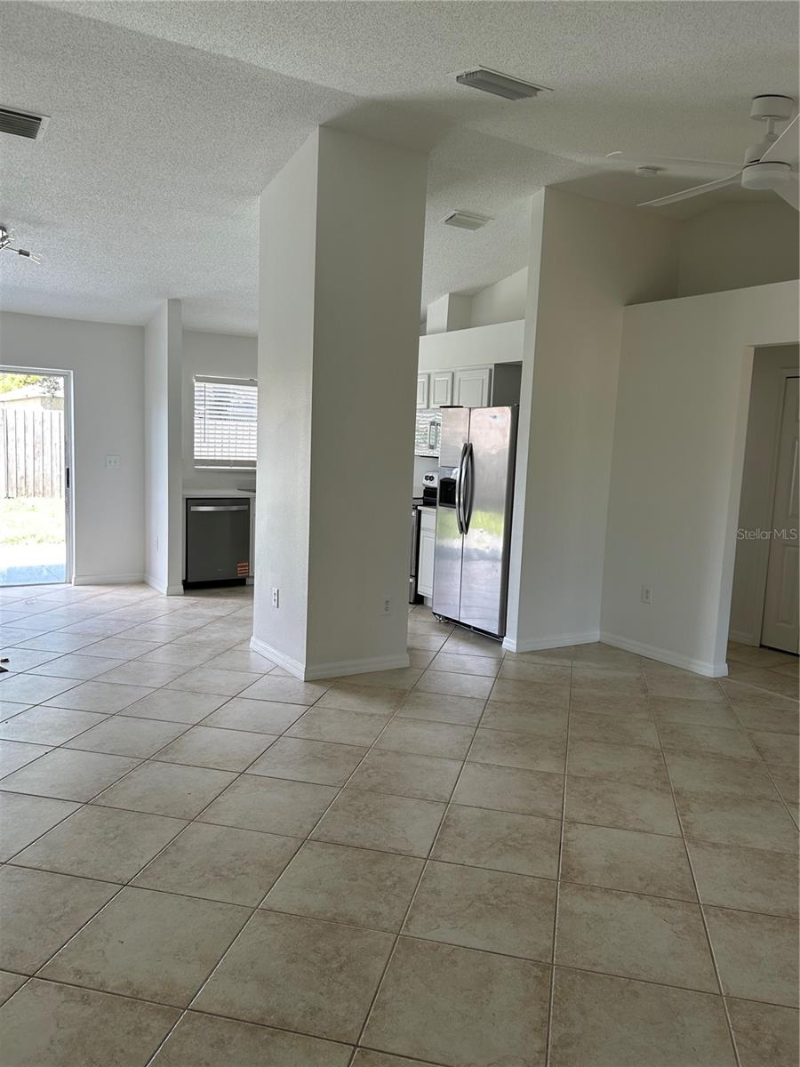 HEATHER LAKES UNIT XXXVI PH - Residential Lease