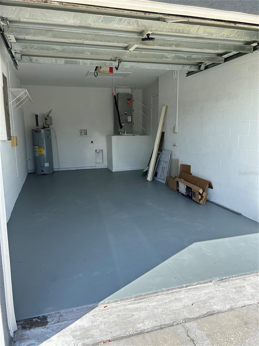 HEATHER LAKES UNIT XXXVI PH - Residential Lease