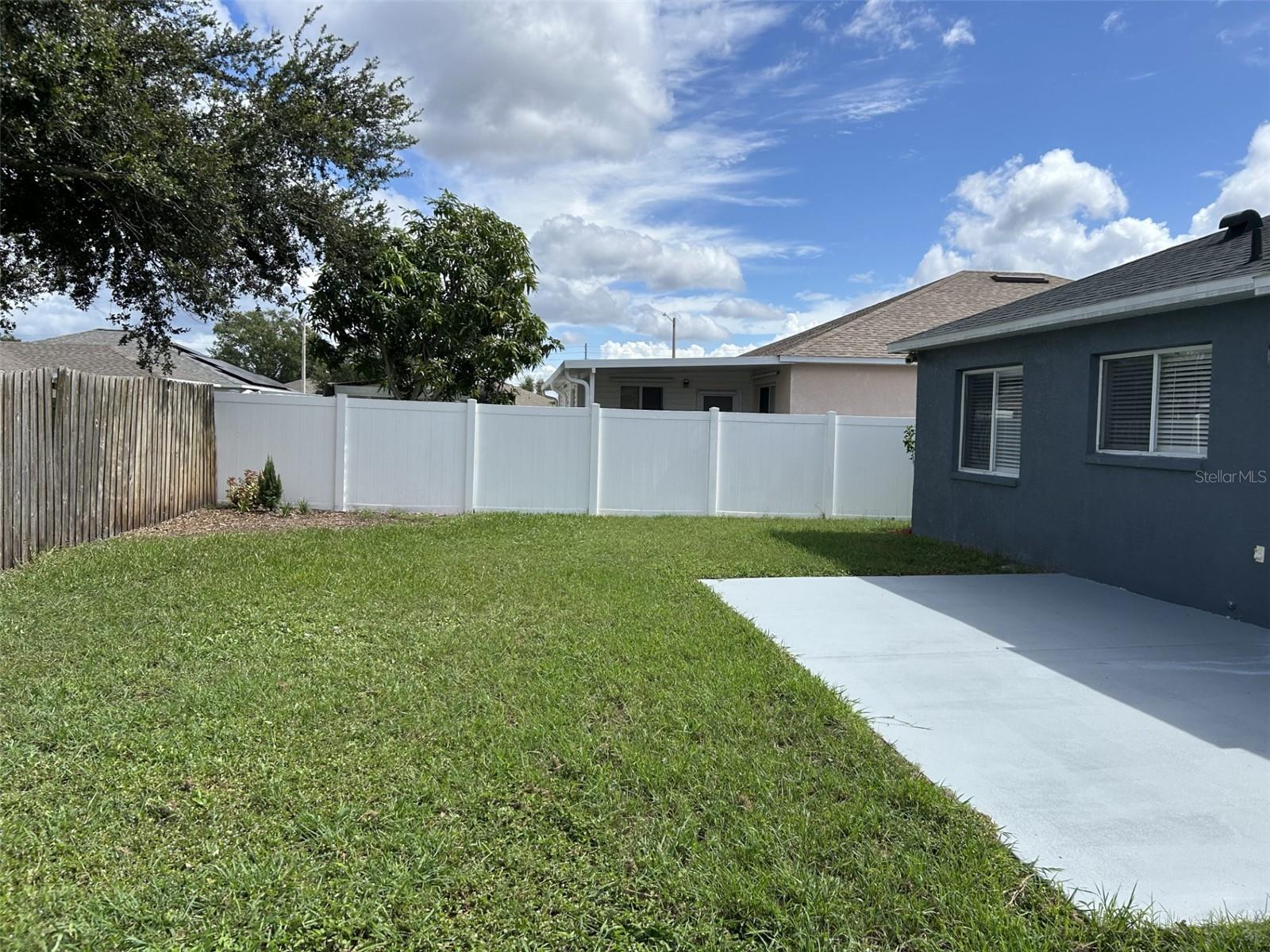 HEATHER LAKES UNIT XXXVI PH - Residential Lease