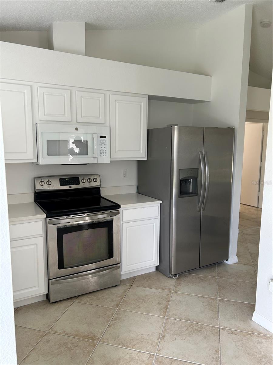HEATHER LAKES UNIT XXXVI PH - Residential Lease