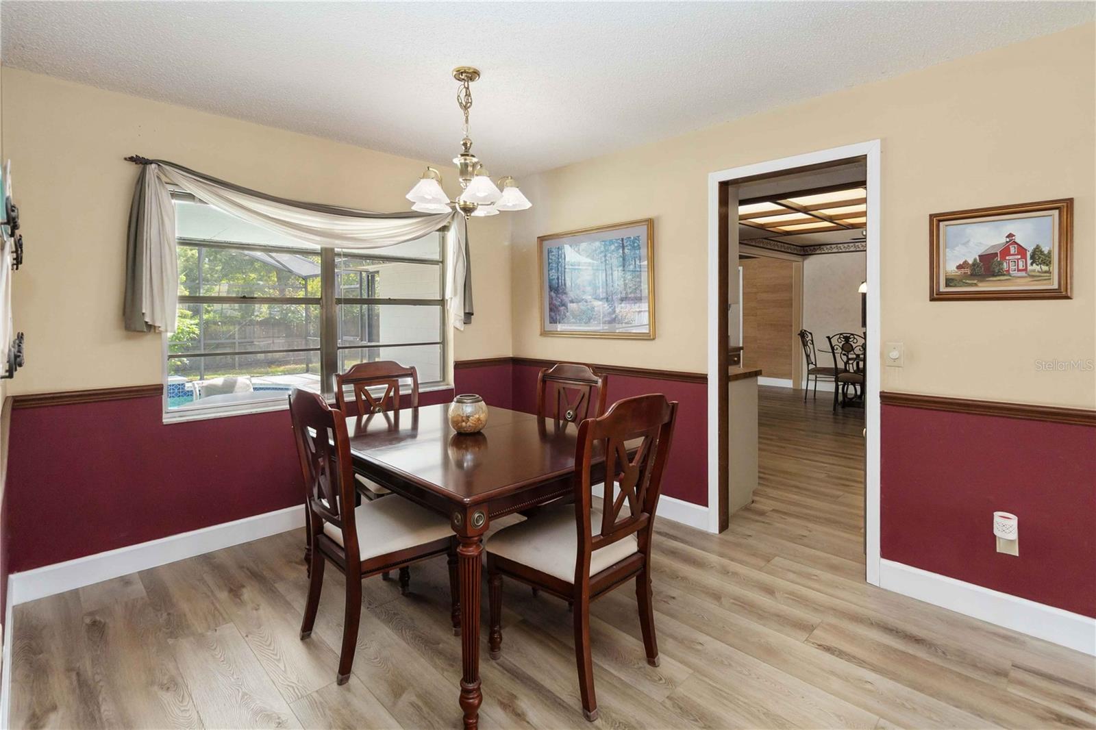 BARCLAY WOODS - Residential