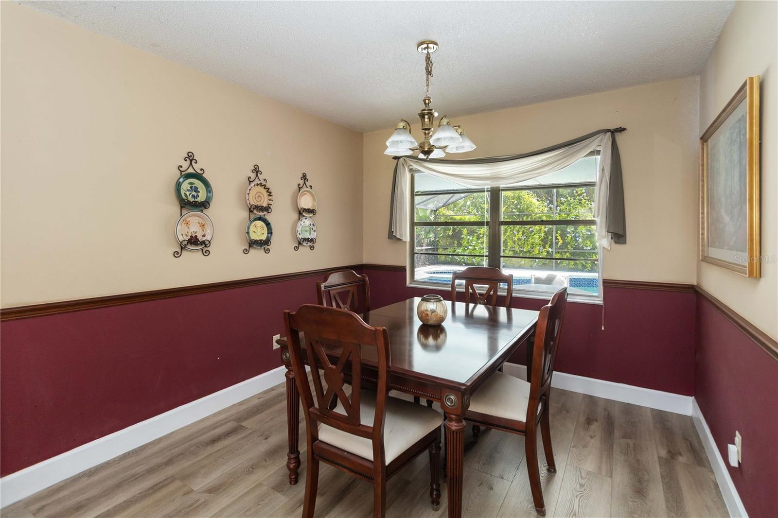 BARCLAY WOODS - Residential