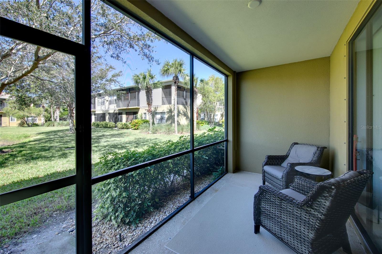 PALMA SOLA TRACE - Residential Lease