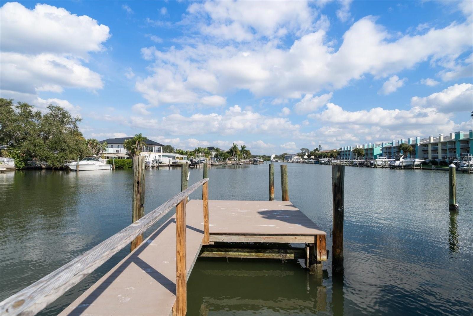 BAHIA VISTA SUB - Residential Income