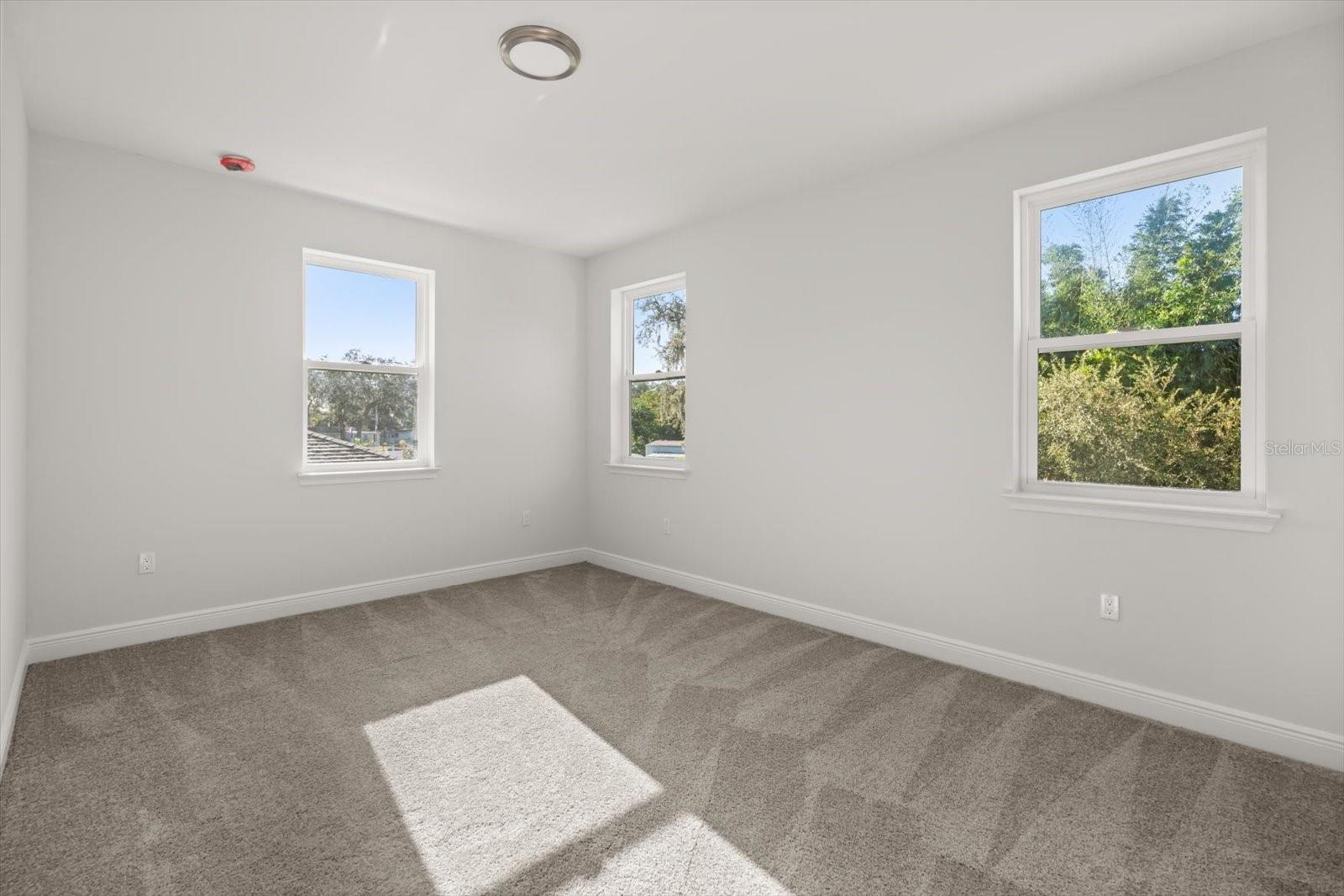 GREENVILLE COMMONS - Residential