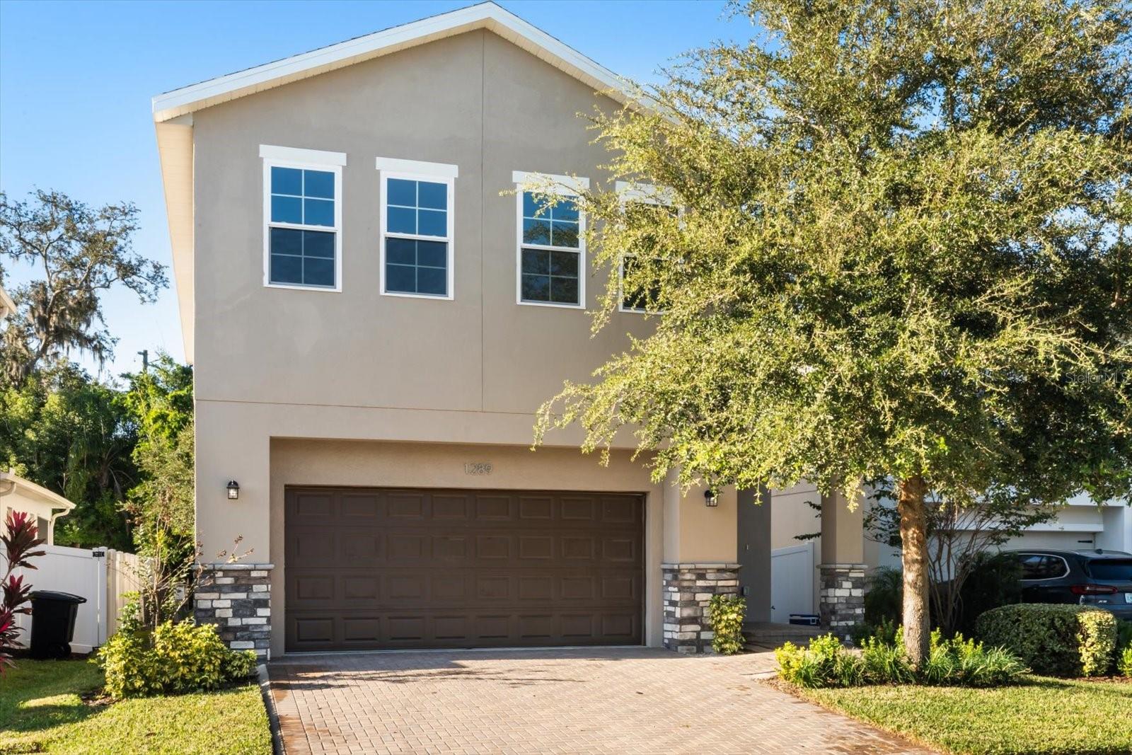 GREENVILLE COMMONS - Residential