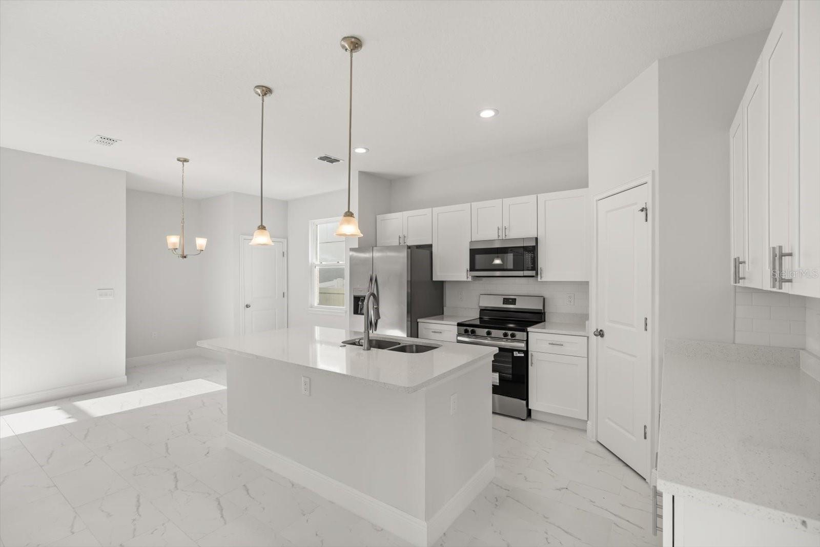 GREENVILLE COMMONS - Residential