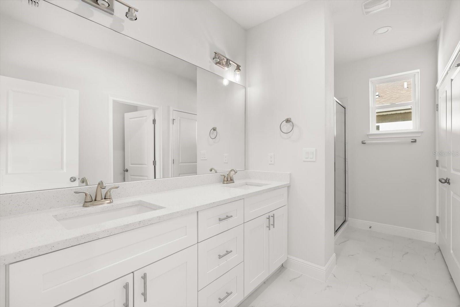 GREENVILLE COMMONS - Residential