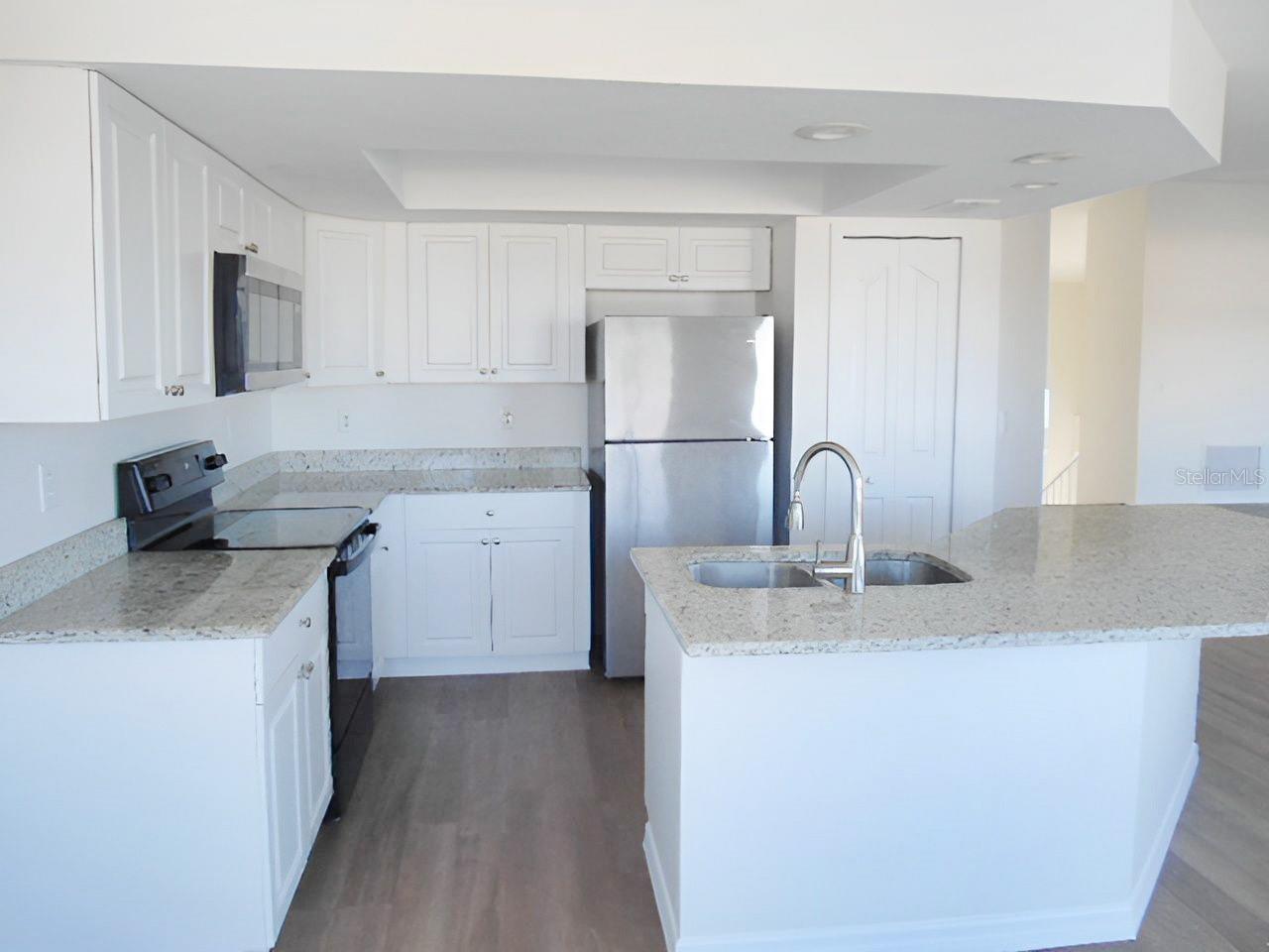4009 TRIGGERFISH DRIVE