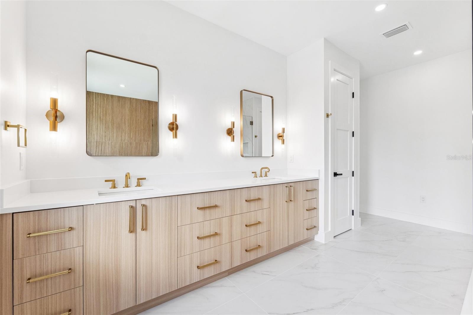 BEL MAR UNIT 2 - Residential