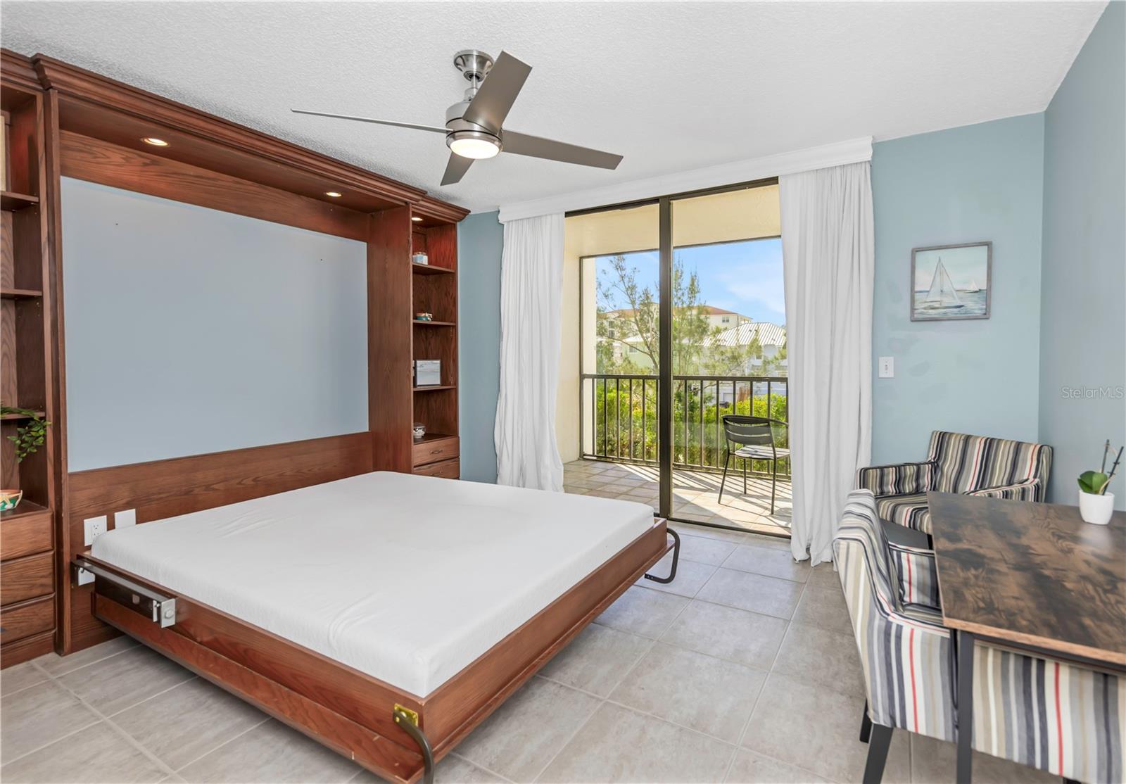 VISTA BAY CONDO I PH I - Residential