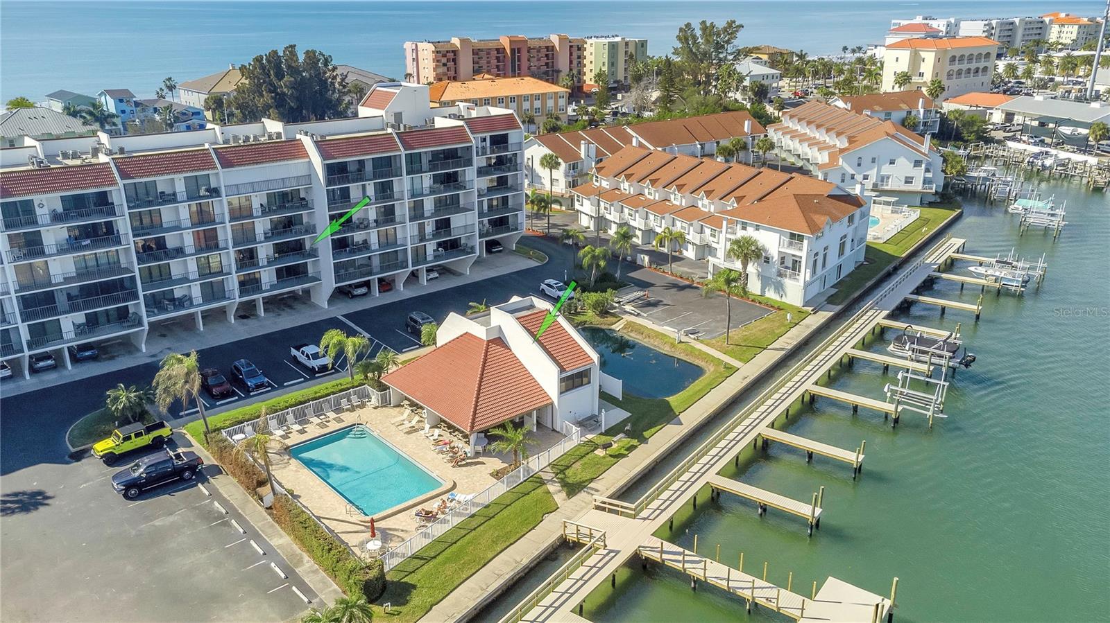 VISTA BAY CONDO I PH I - Residential