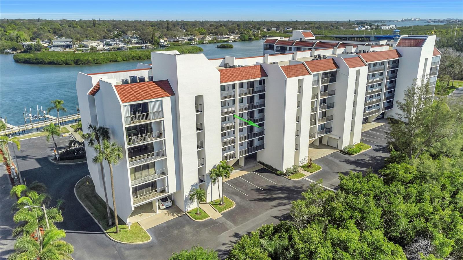 VISTA BAY CONDO I PH I - Residential