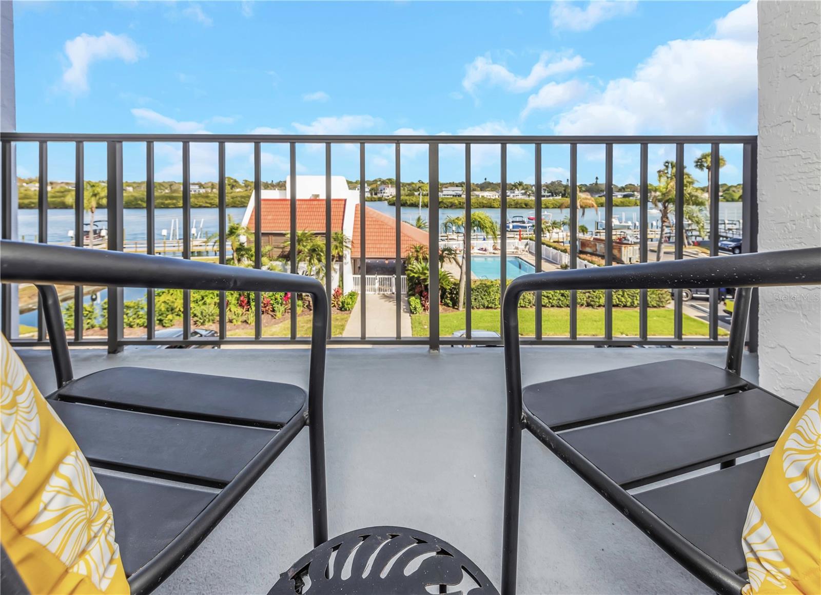 VISTA BAY CONDO I PH I - Residential