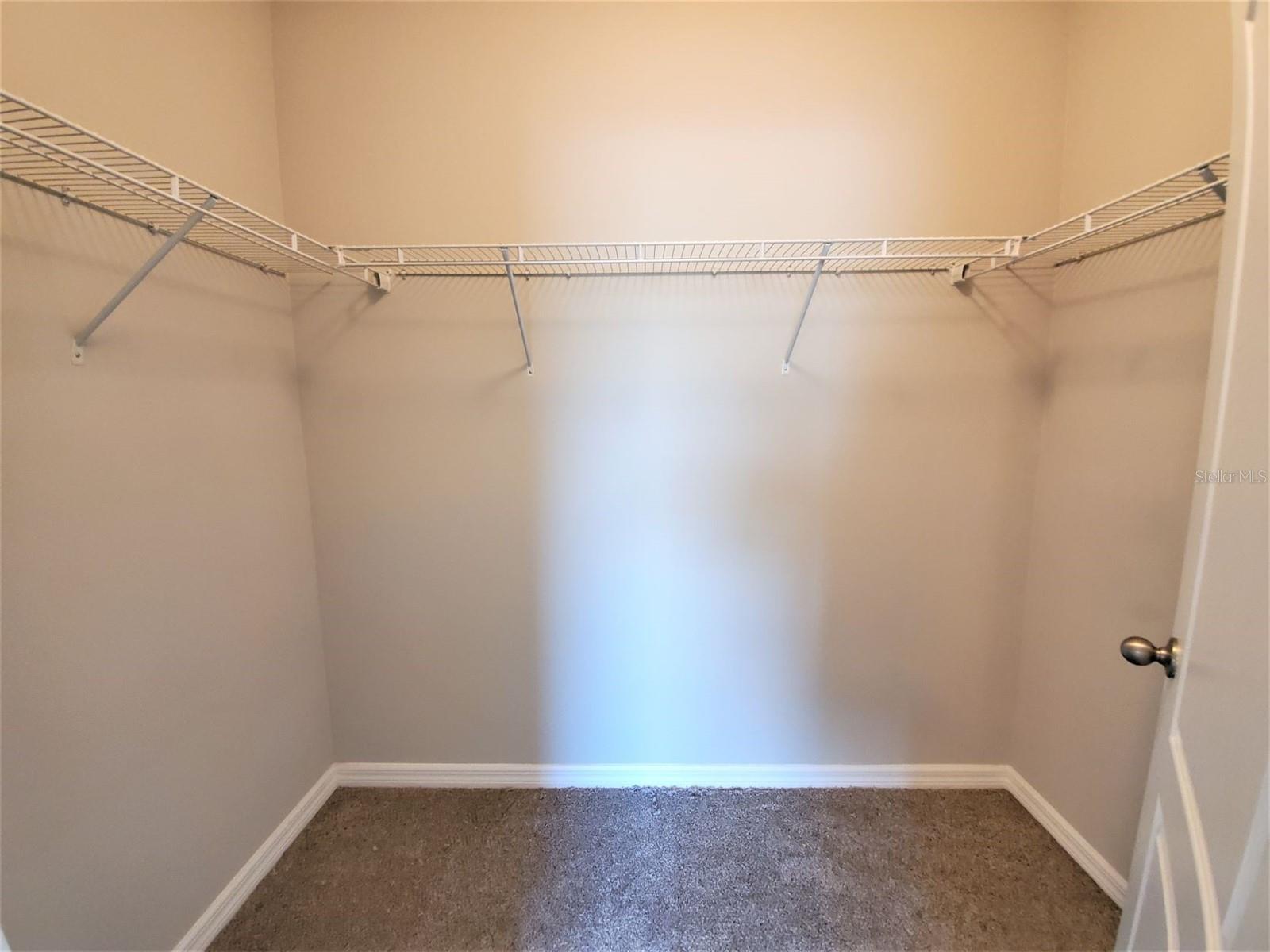 HIDDEN RIVER TWNHMS PH 1 - Residential Lease