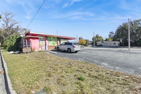 Tiny photo for 107 S 14th Street, Leesburg, FL 34748 (MLS # O6381816)