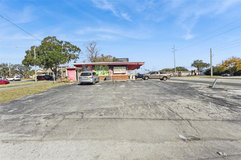 Tiny photo for 107 S 14th Street, Leesburg, FL 34748 (MLS # O6381816)