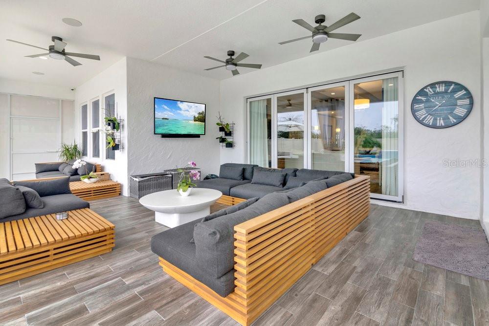 ESTATES AT PARKSIDE - Residential