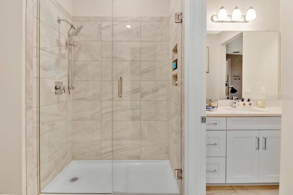 ESTATES AT PARKSIDE - Residential