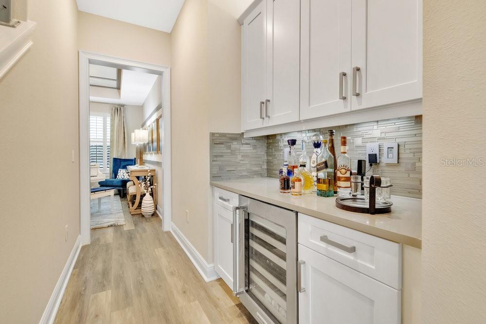 ESTATES AT PARKSIDE - Residential