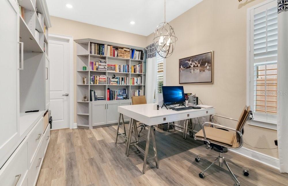 ESTATES AT PARKSIDE - Residential