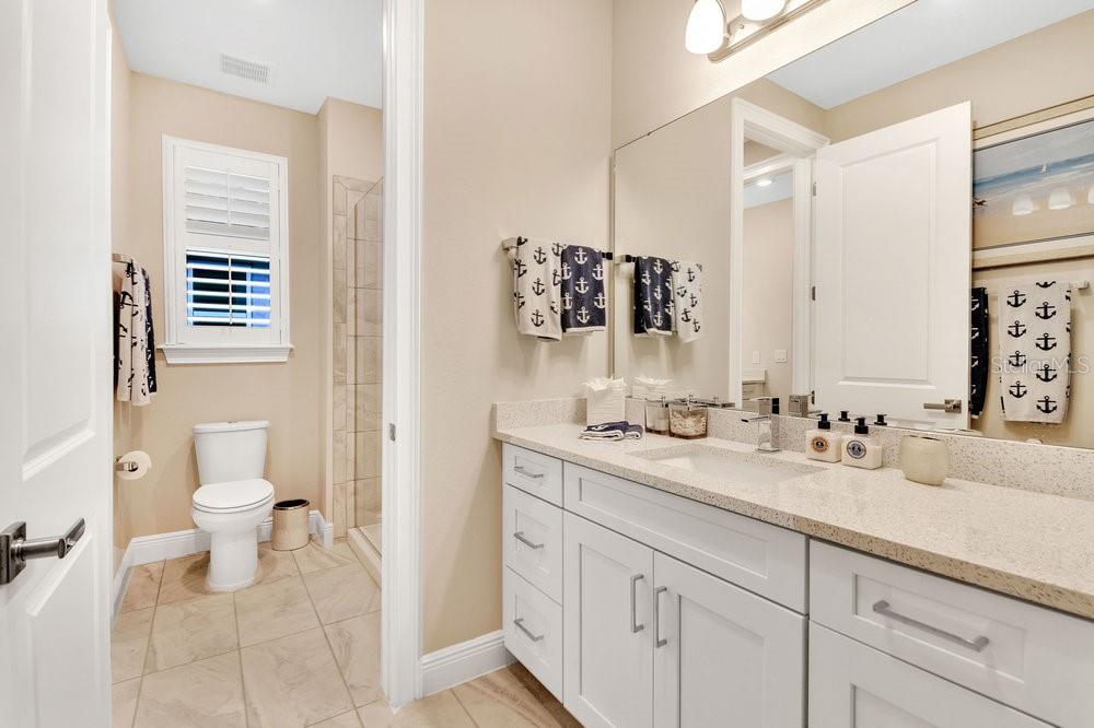 ESTATES AT PARKSIDE - Residential