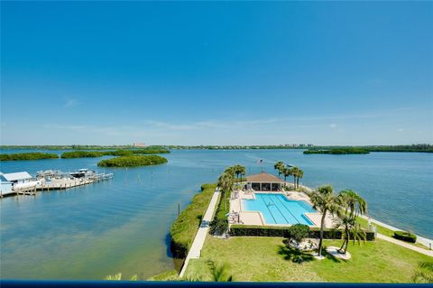 A home in SARASOTA