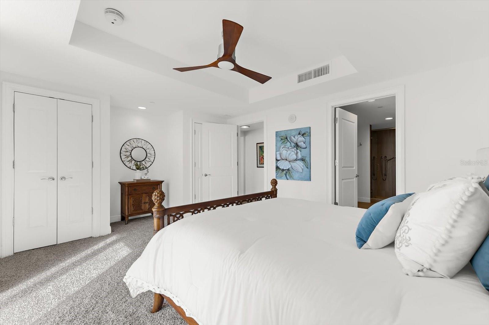 AQUALEA RESIDENCES CONDO - Residential