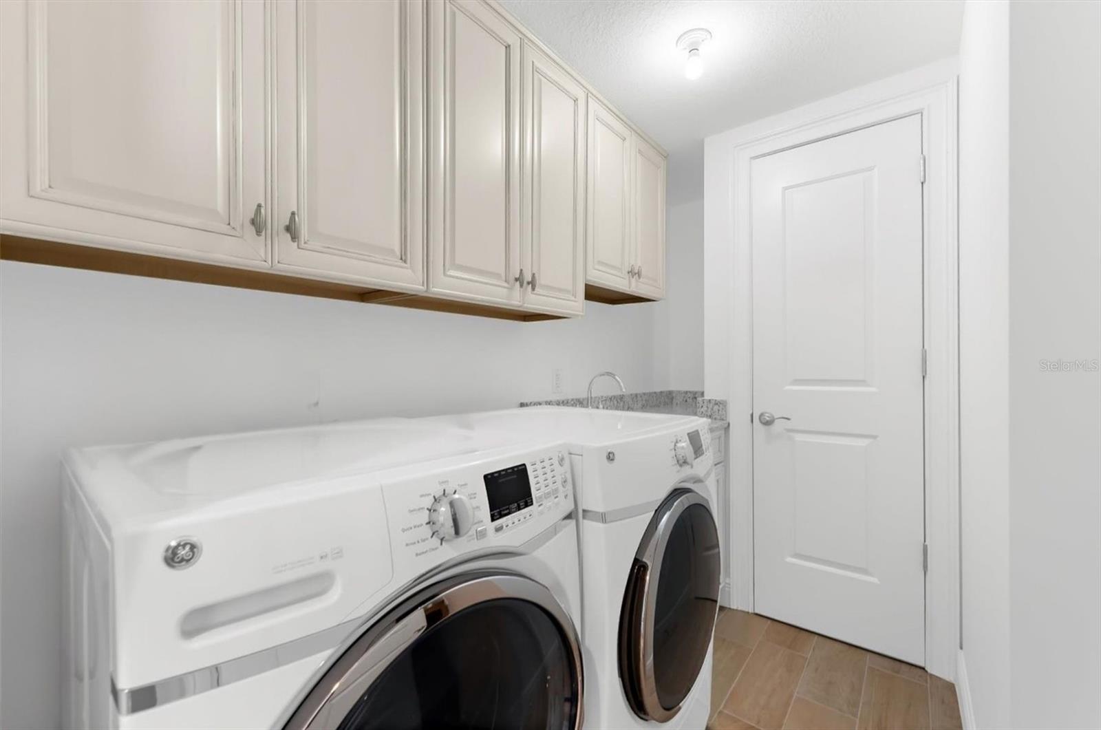 AQUALEA RESIDENCES CONDO - Residential