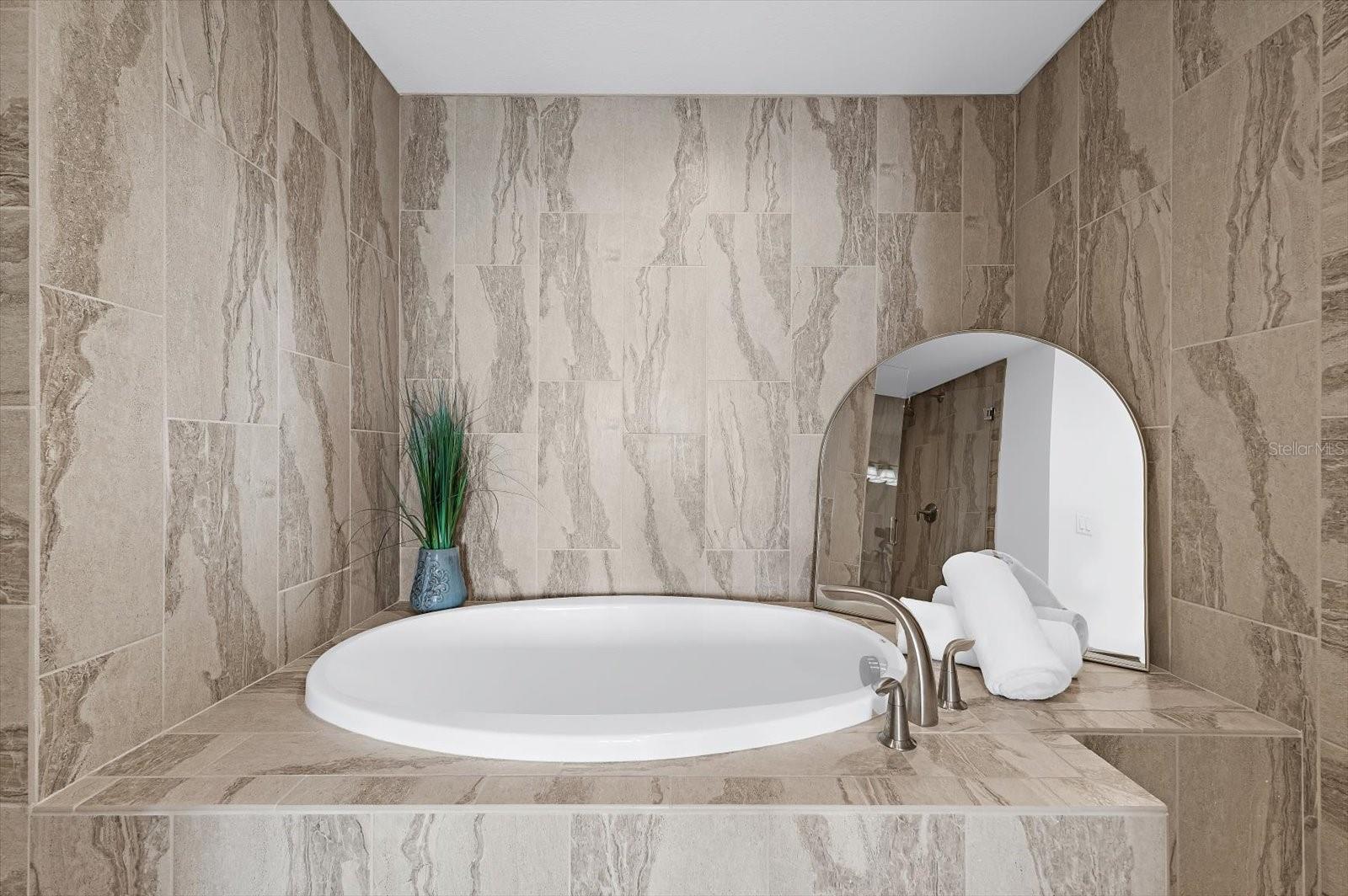 AQUALEA RESIDENCES CONDO - Residential