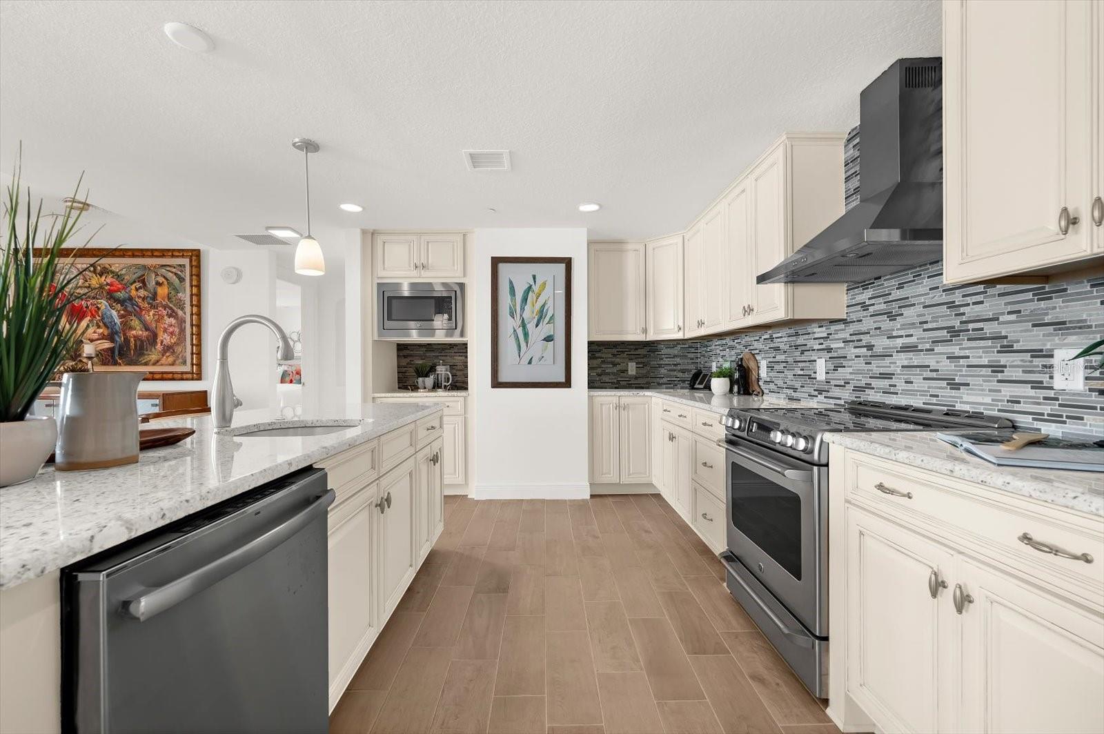 AQUALEA RESIDENCES CONDO - Residential