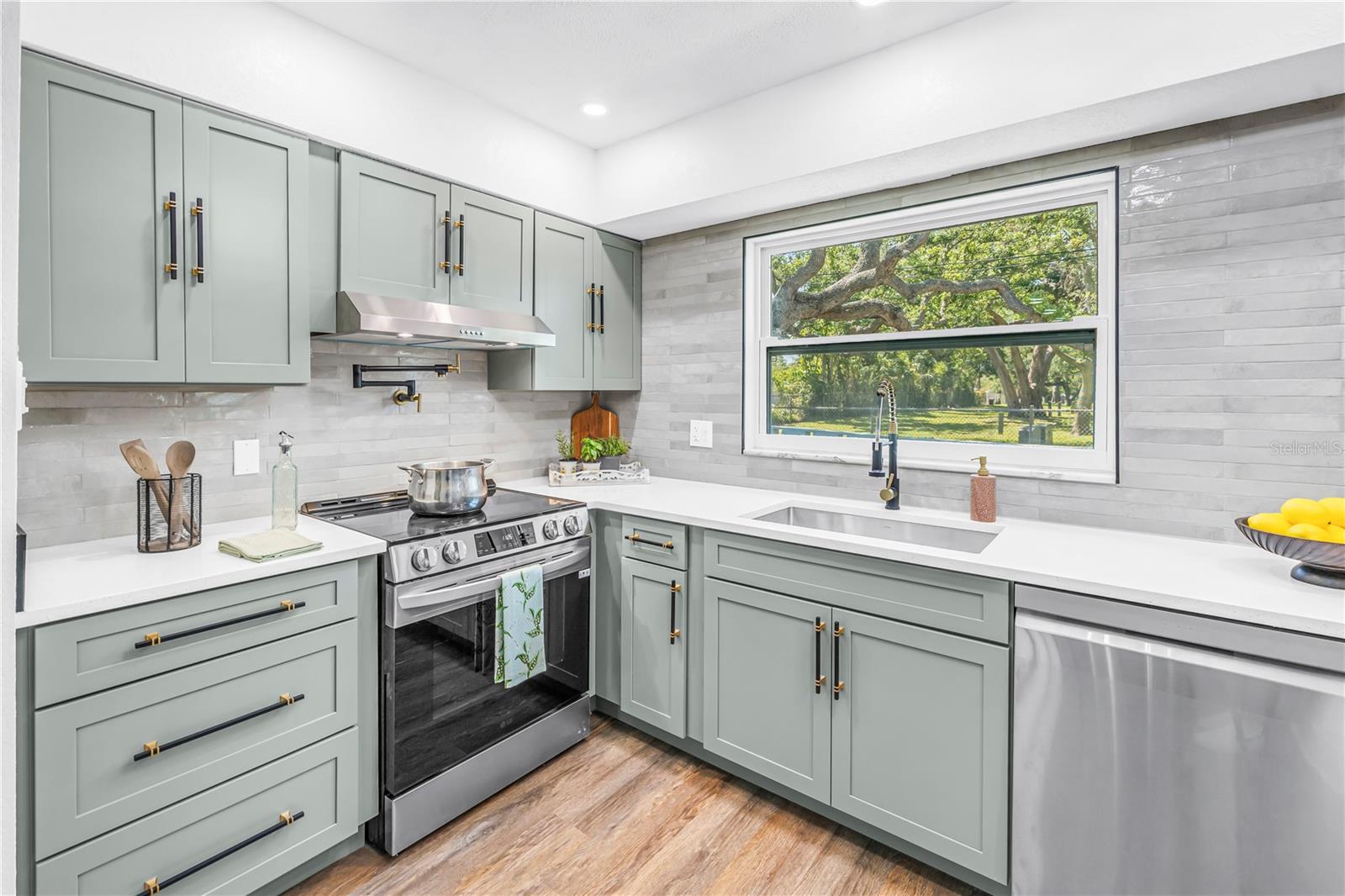 ACREAGE - Residential