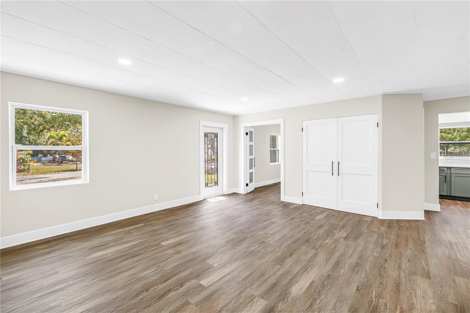 ACREAGE - Residential