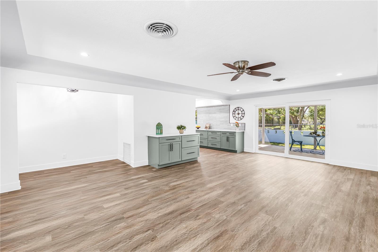 ACREAGE - Residential