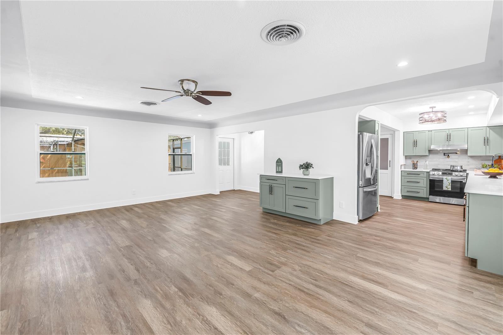 ACREAGE - Residential