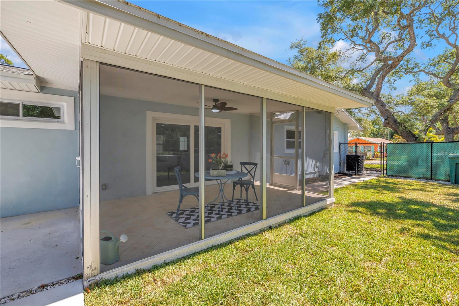 ACREAGE - Residential