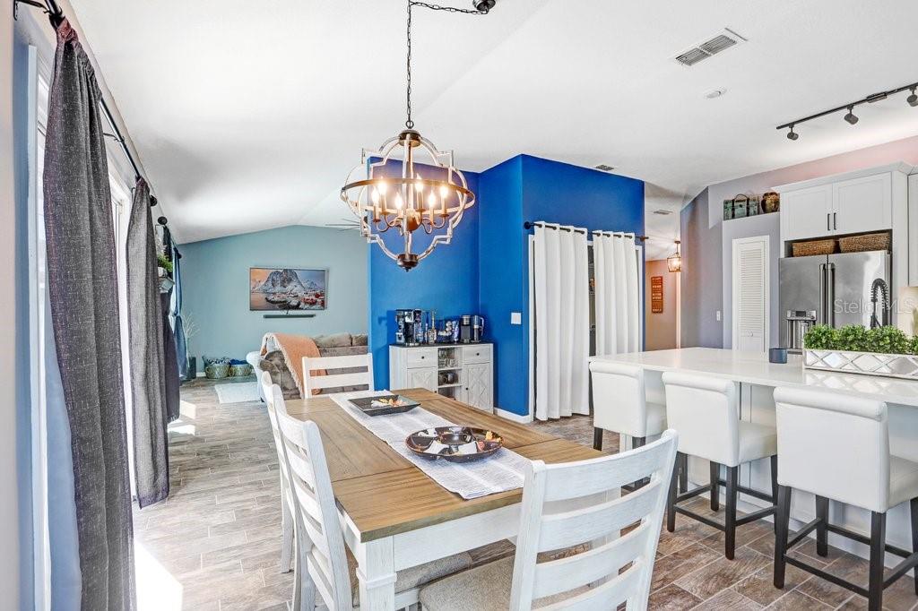 KINGSWAY OAKS PH 1 - Residential