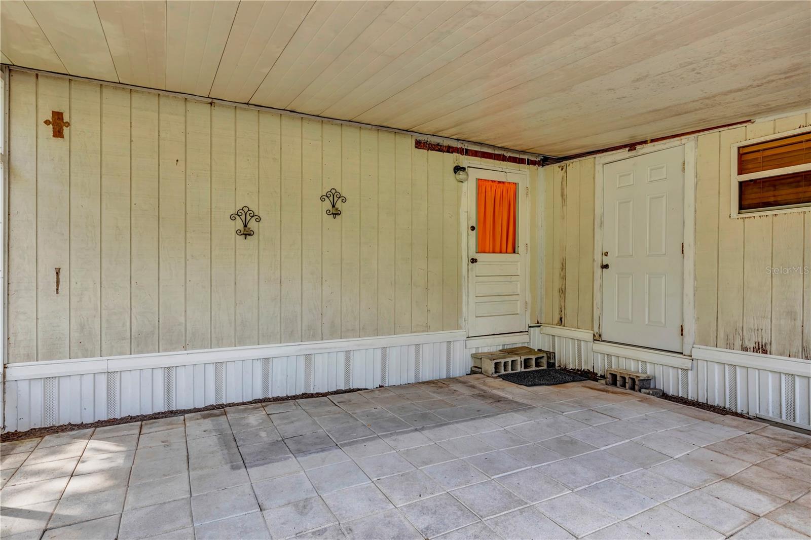 HOLIDAY CLUB - Residential