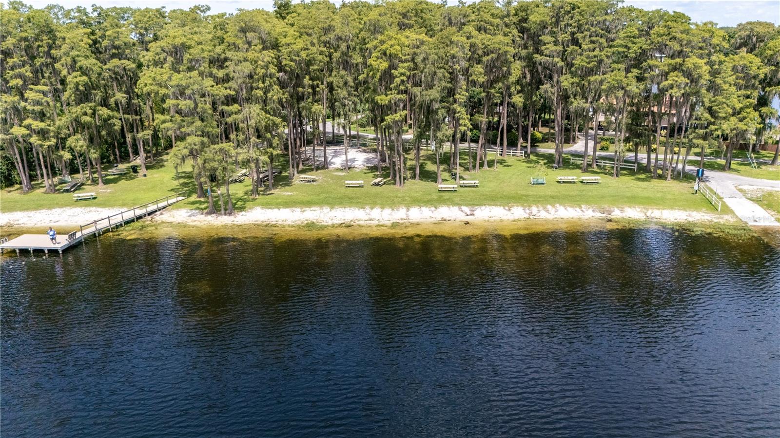 HOLIDAY CLUB - Residential