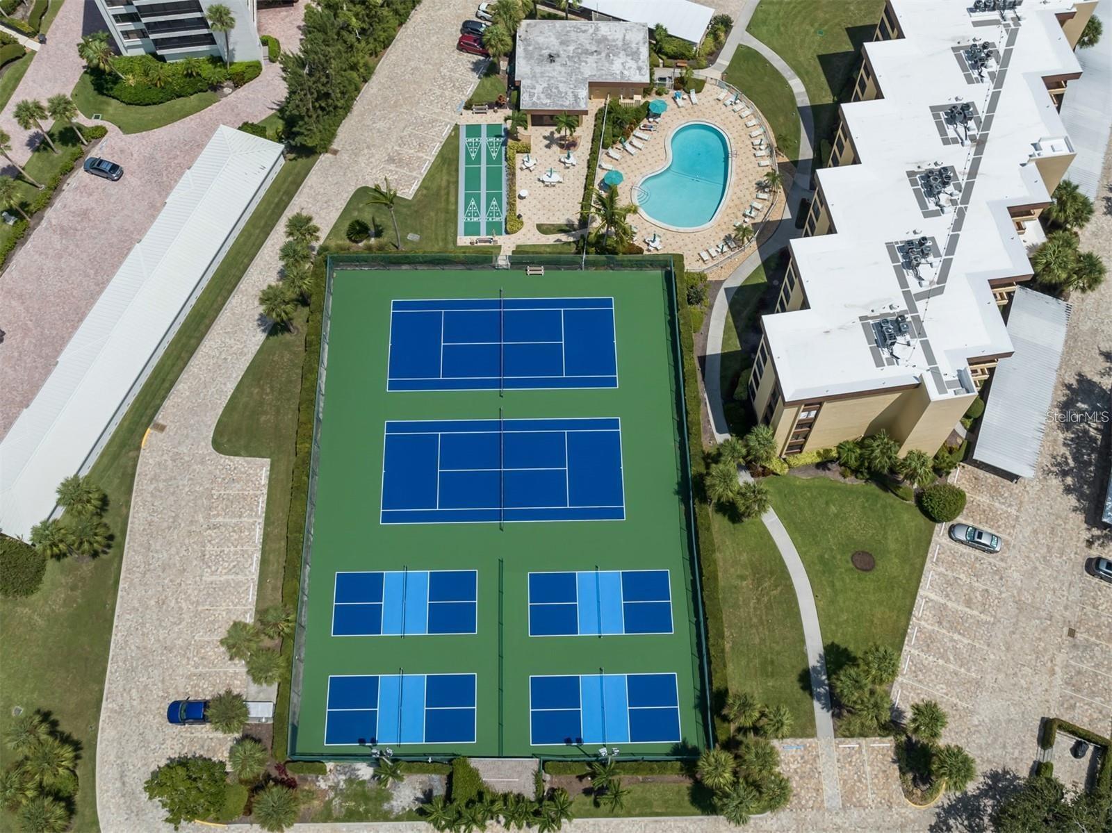 ISLAND REEF II PH 1 2 & 3 - Residential