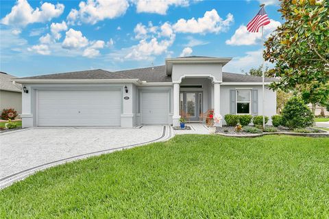 Photo of 4002 Richmond Crossing, Leesburg, FL 34748 (MLS # O6341438)