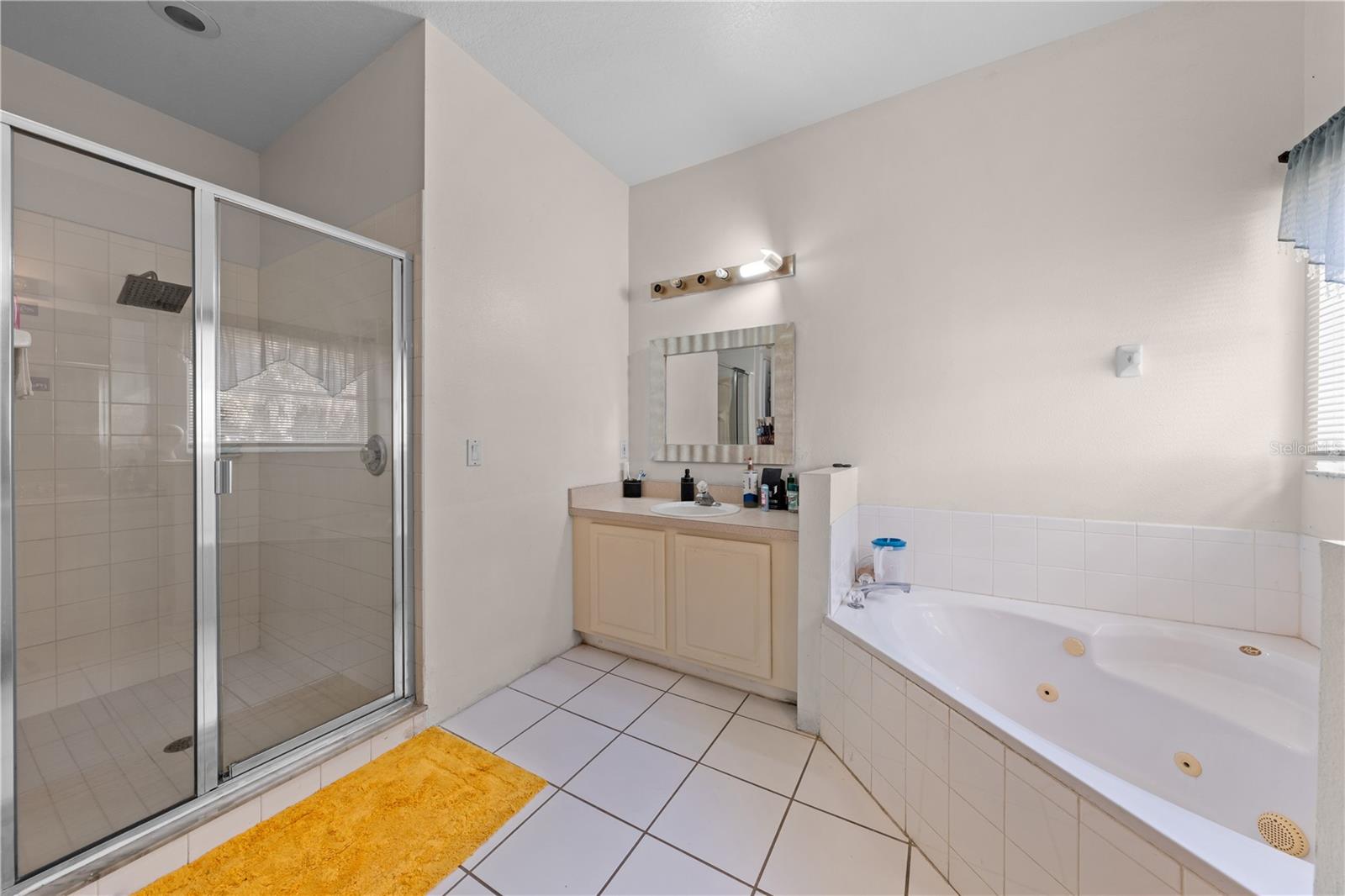 BRIGHTON LAKES PH 1 - Residential