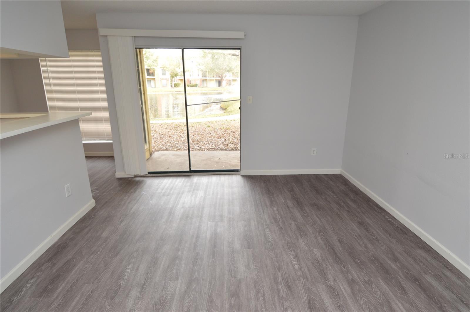 THE GRAND RESERVE CONDO - Residential Lease