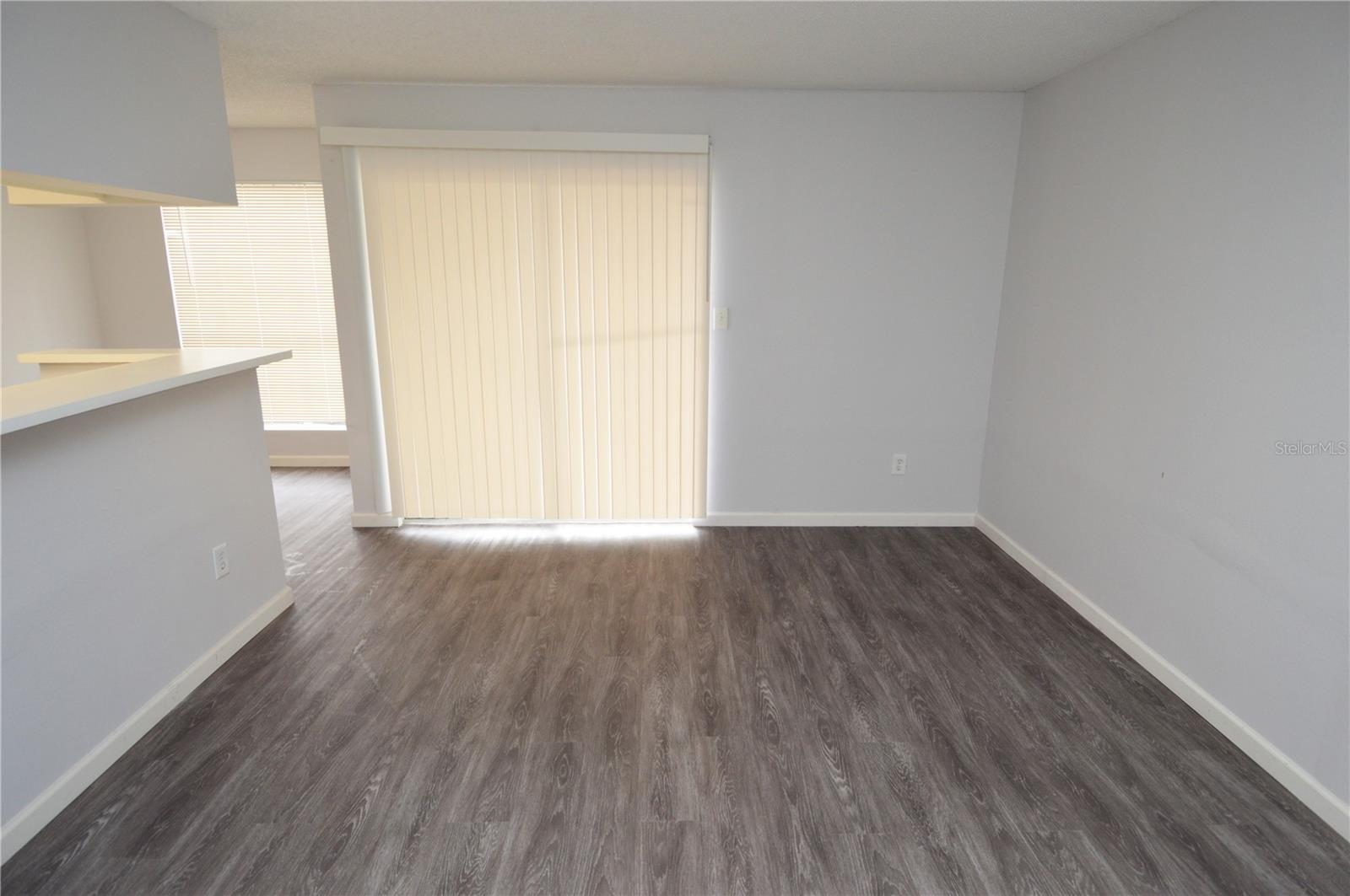 THE GRAND RESERVE CONDO - Residential Lease