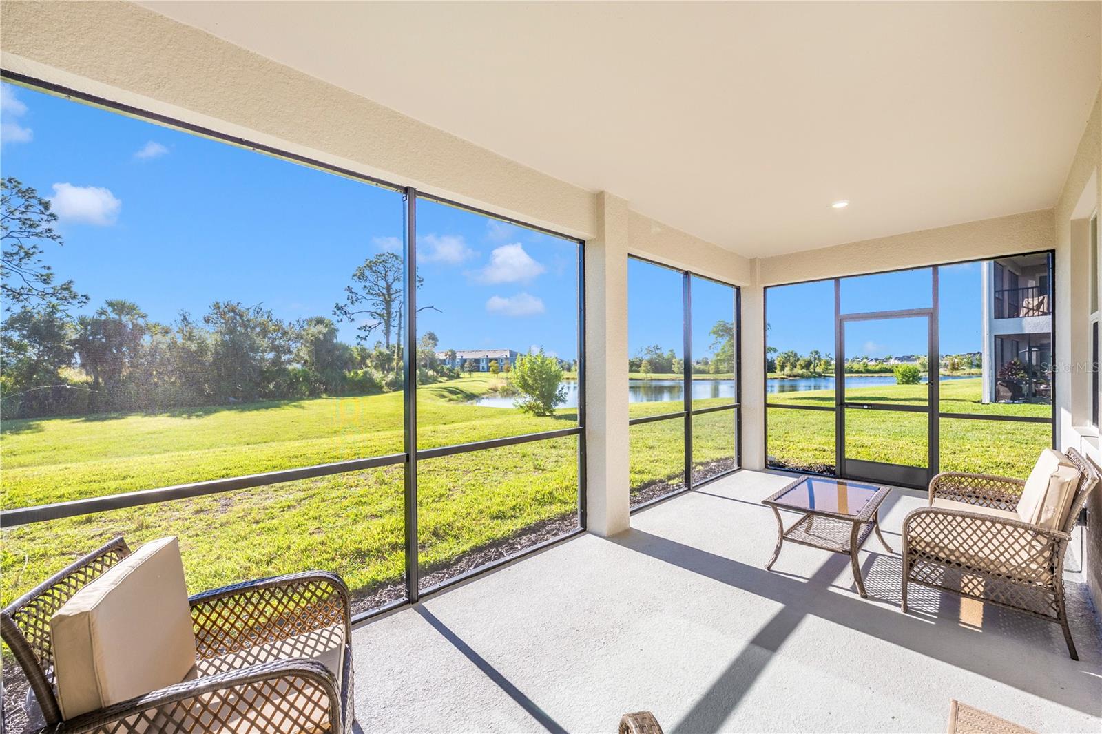 WELLEN PARK GOLF & COUNTRY CLUB - Residential Lease