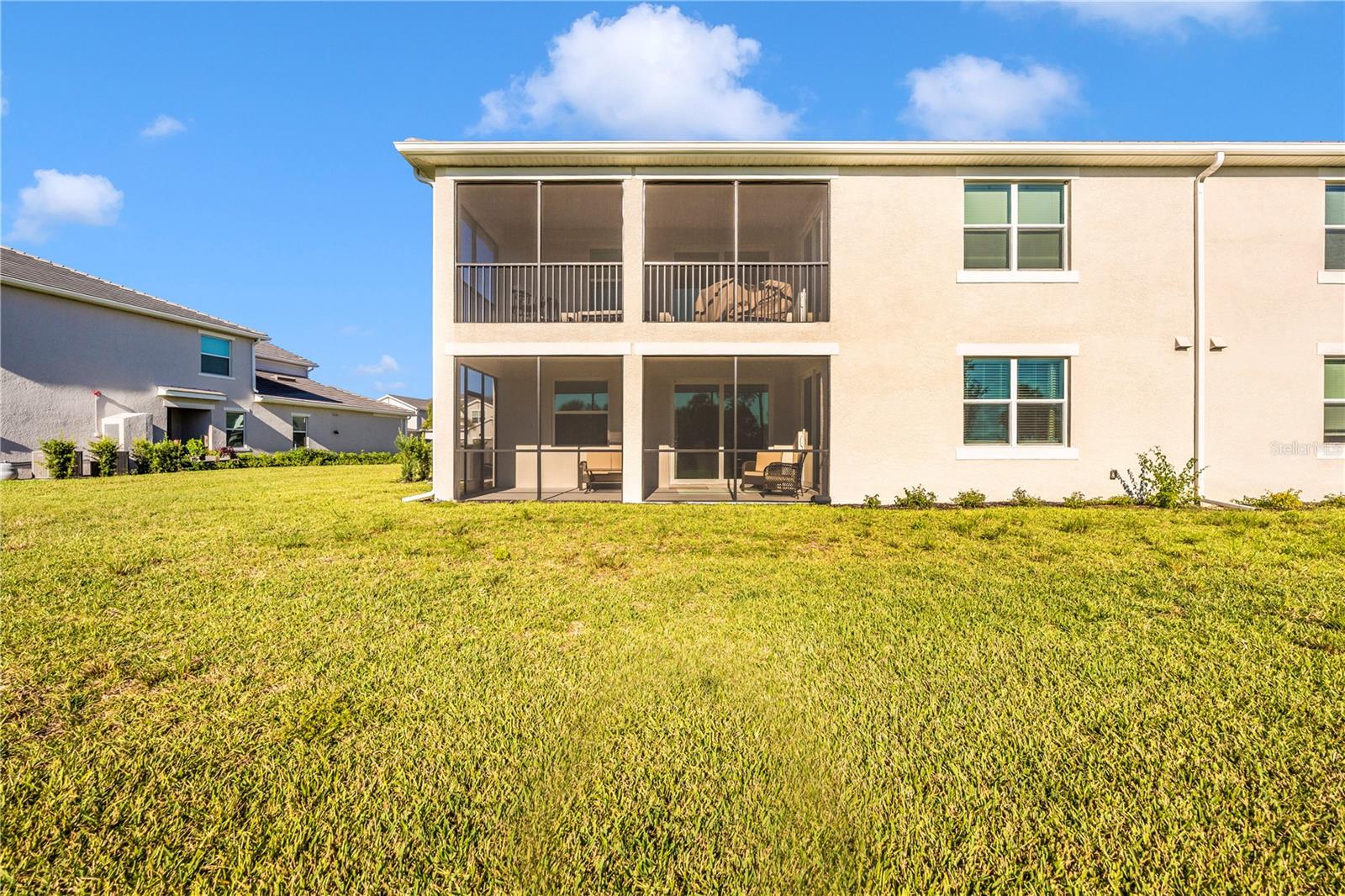 WELLEN PARK GOLF & COUNTRY CLUB - Residential Lease