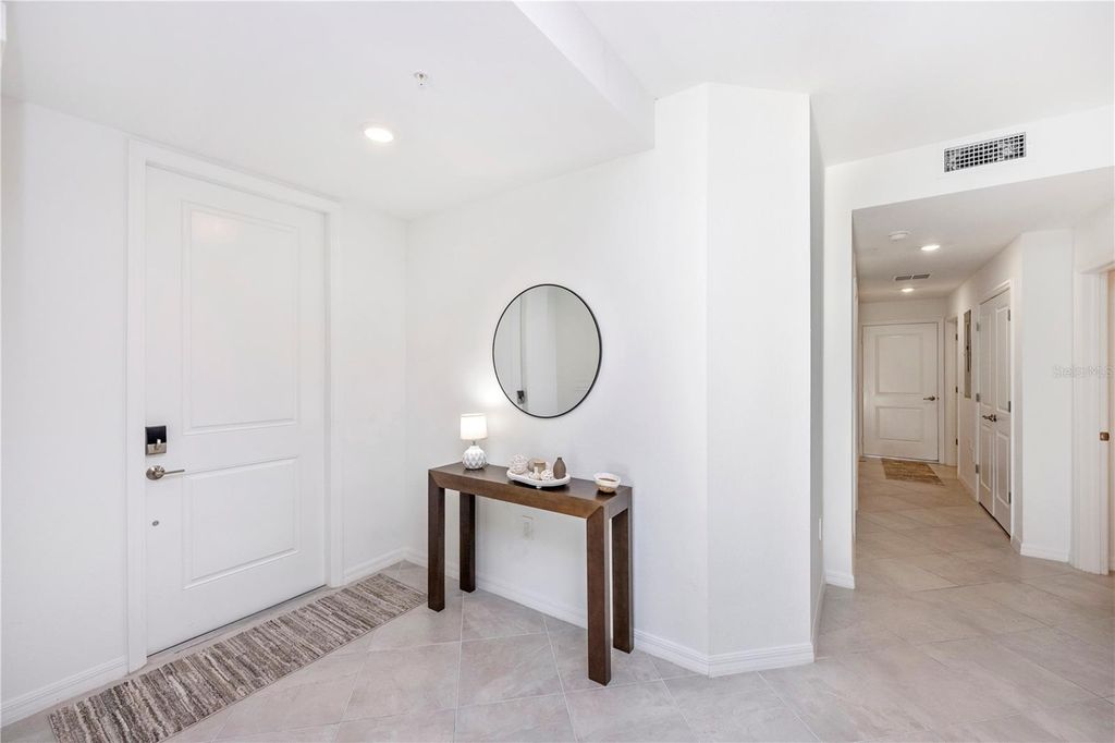 Photo of 17640 Boracay Court #102, Venice, FL 34293 (MLS # N6141040)