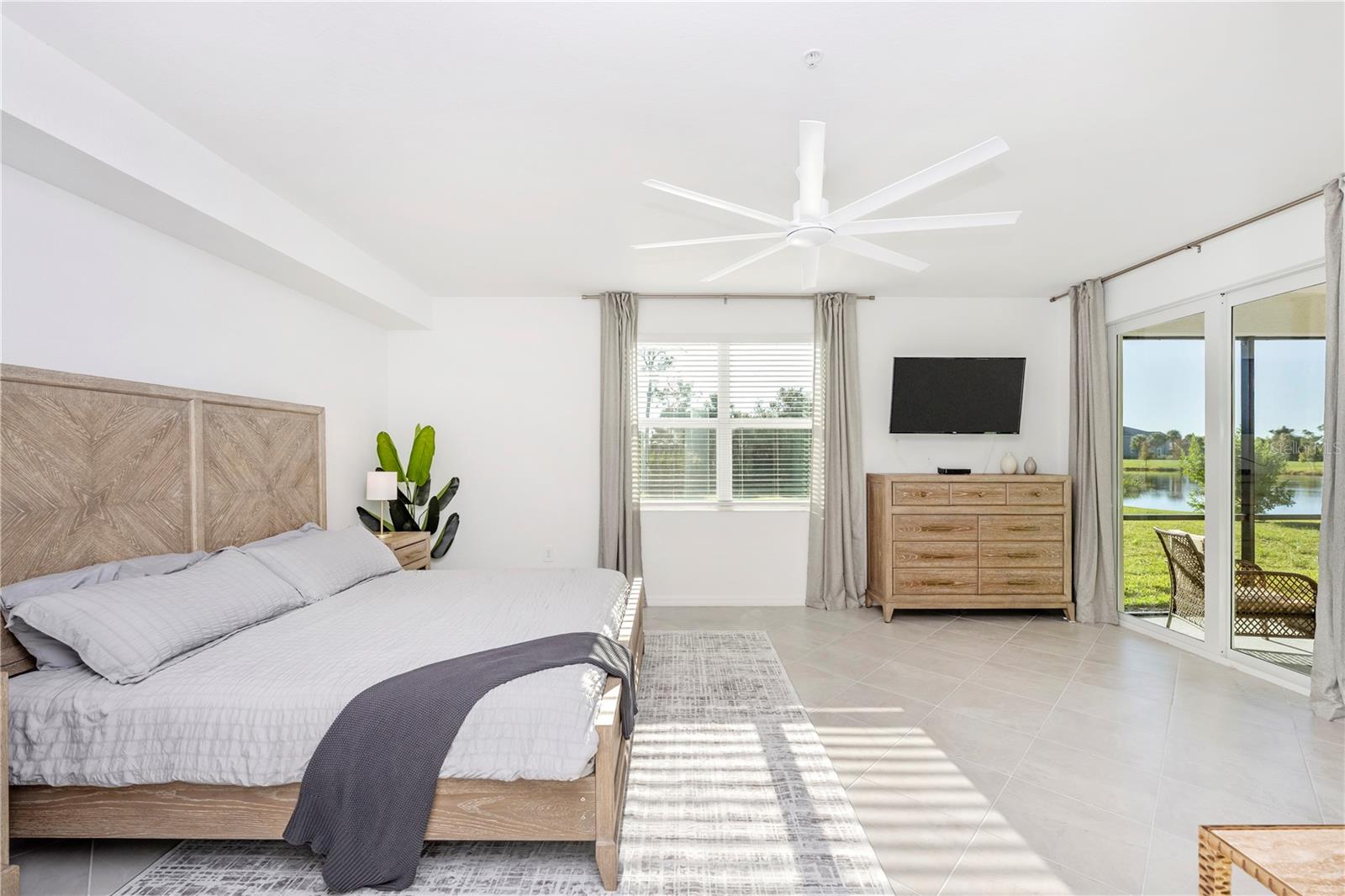 WELLEN PARK GOLF & COUNTRY CLUB - Residential Lease